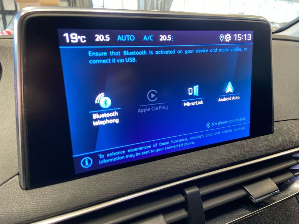 Peugeot 3008 2019 Sininen