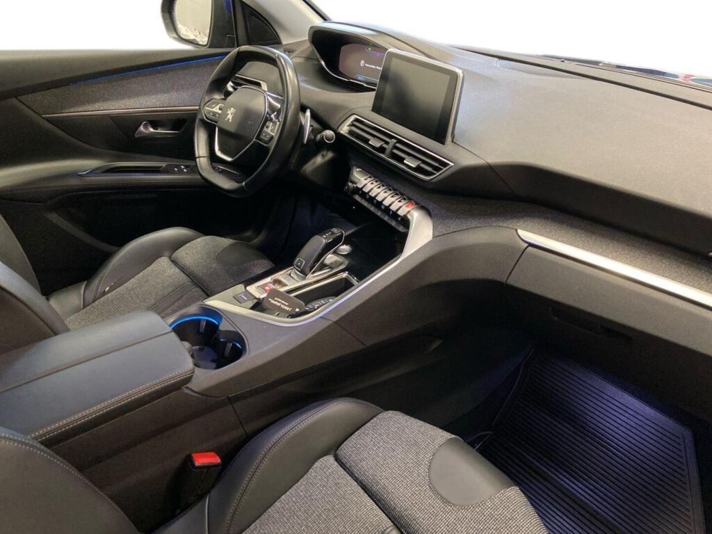 Peugeot 3008 2019 Sininen