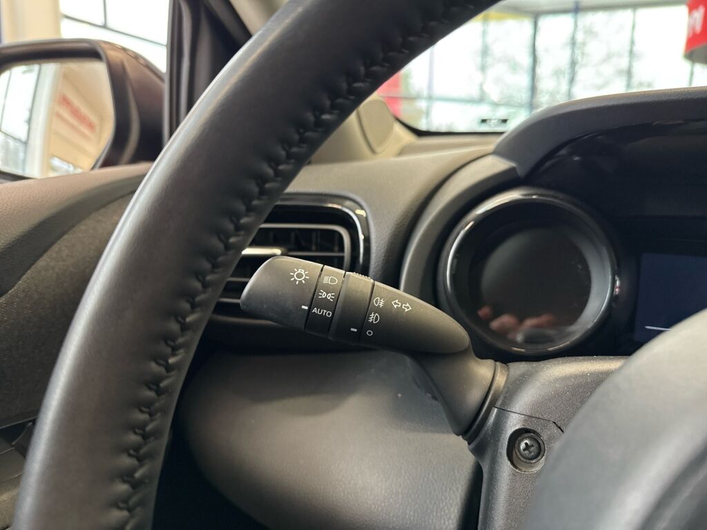 Mazda Mazda2 2022 Punainen