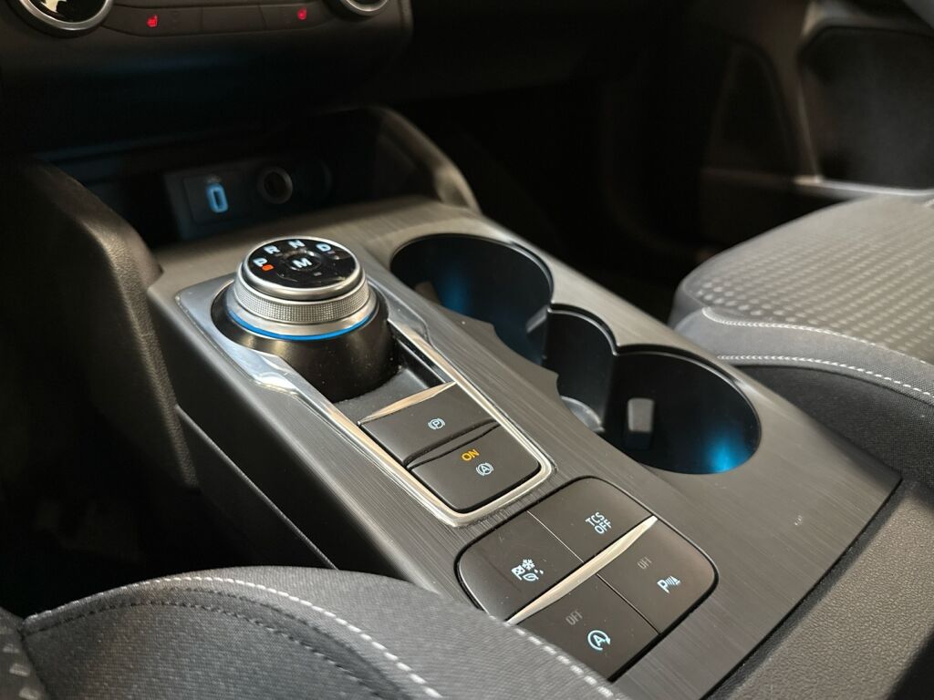 Ford Focus 2019 Punainen