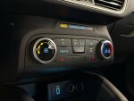 Ford Focus 2019 Punainen