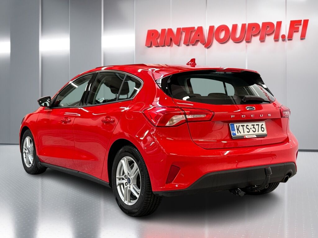 Ford Focus 2019 Punainen