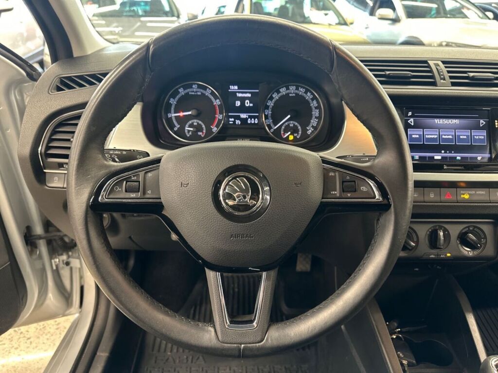 Skoda Fabia 2019 Harmaa