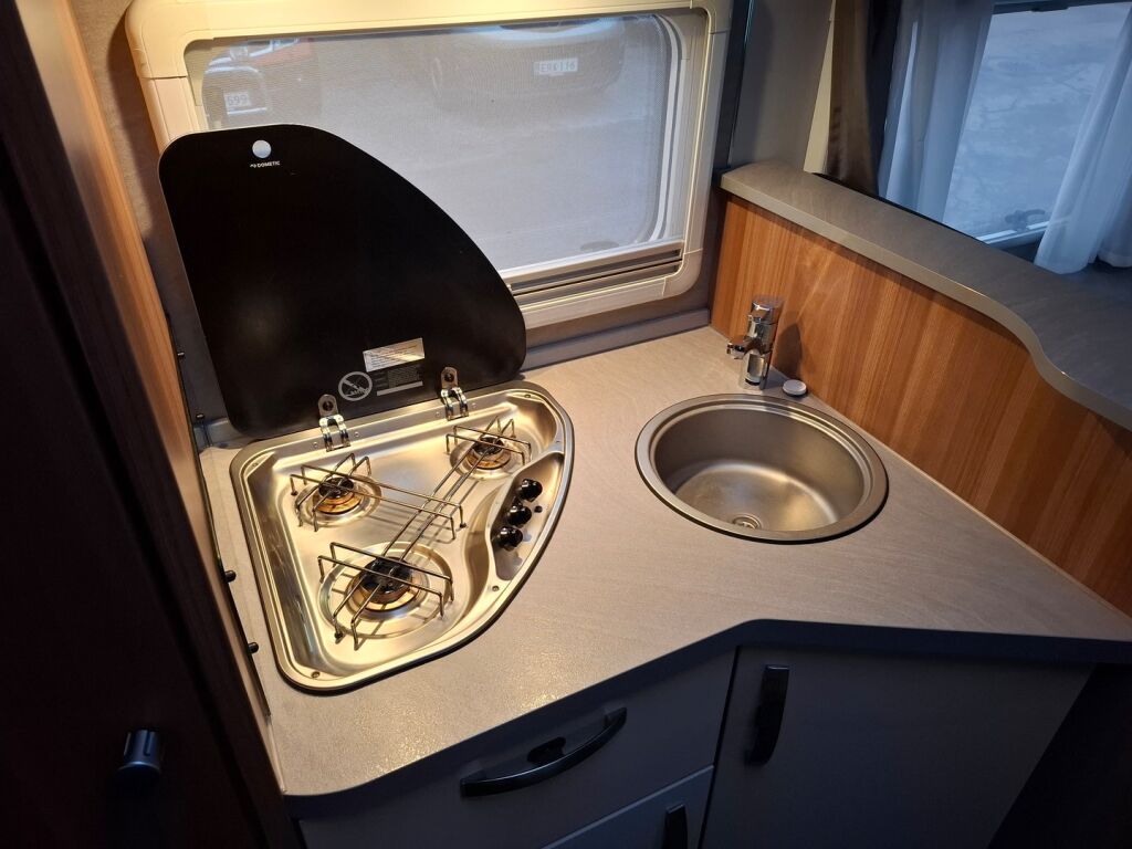 Weinsberg Caraloft 700 2020 Valkoinen