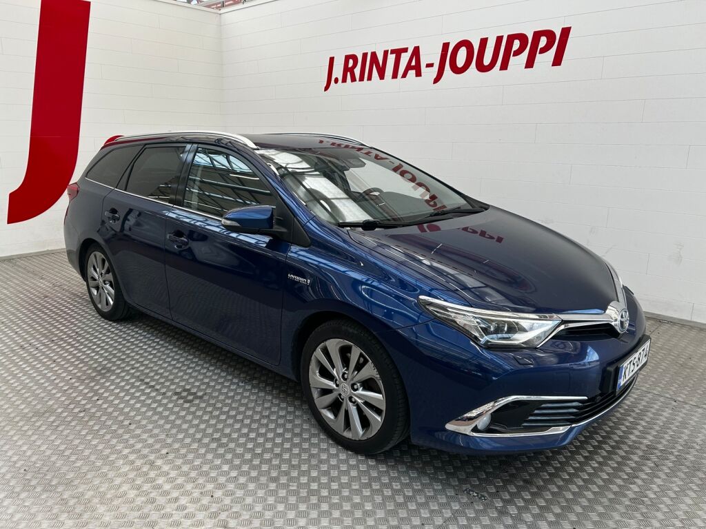Toyota Auris 2015 Sininen