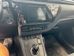 Toyota Auris 2015 Sininen