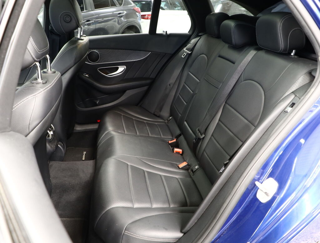 Mercedes-Benz C 2017 Sininen