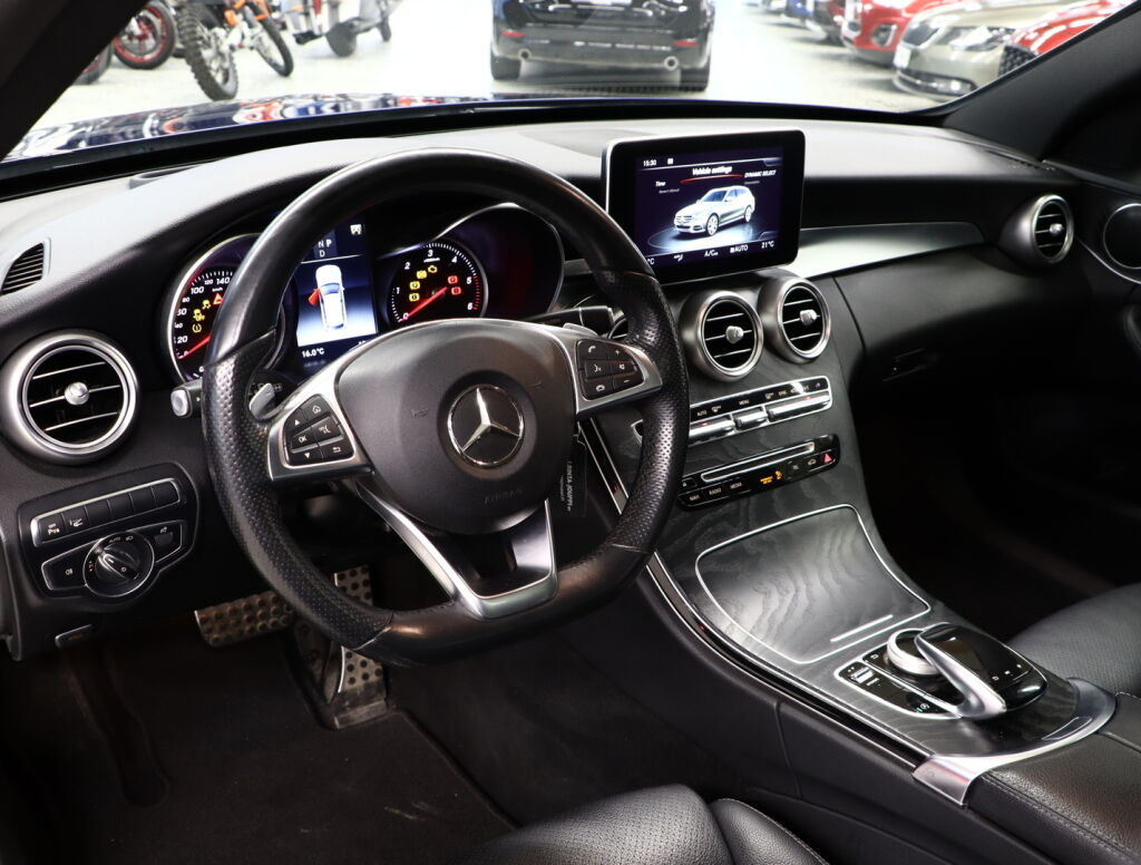 Mercedes-Benz C 2017 Sininen