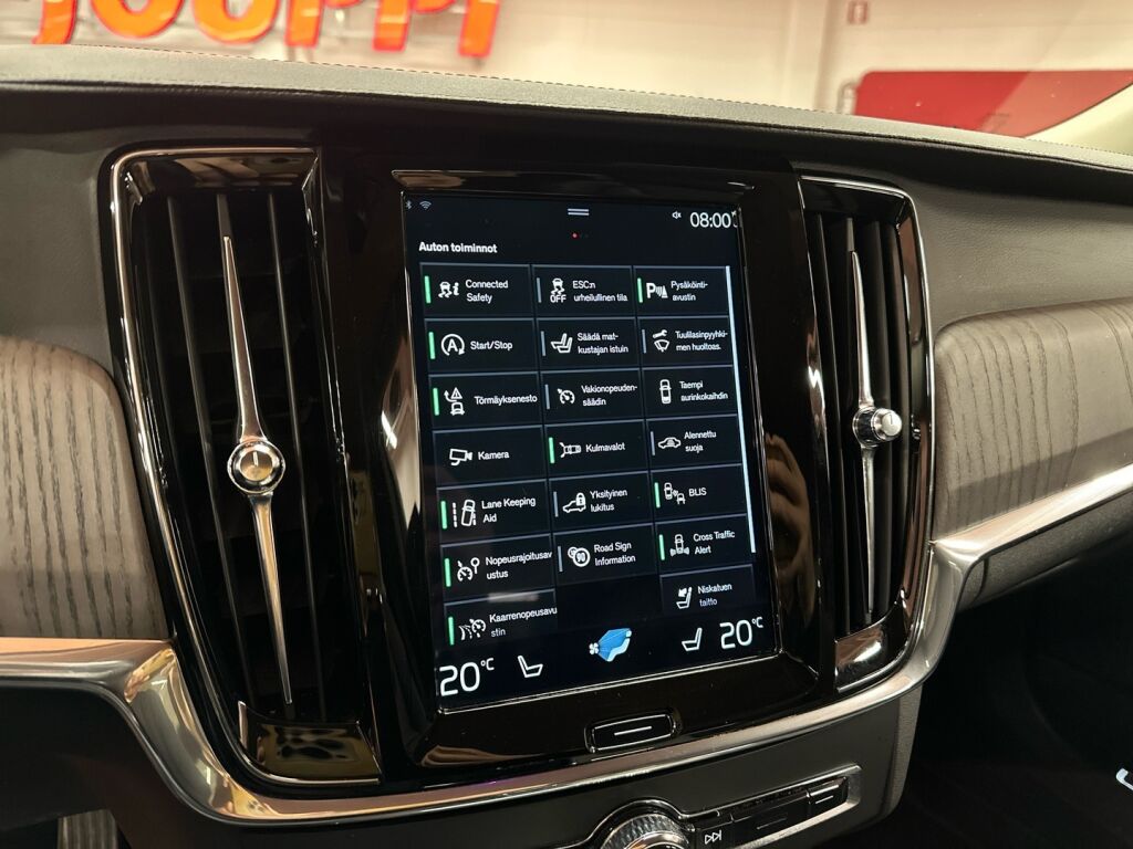 Volvo S90 2021 Musta