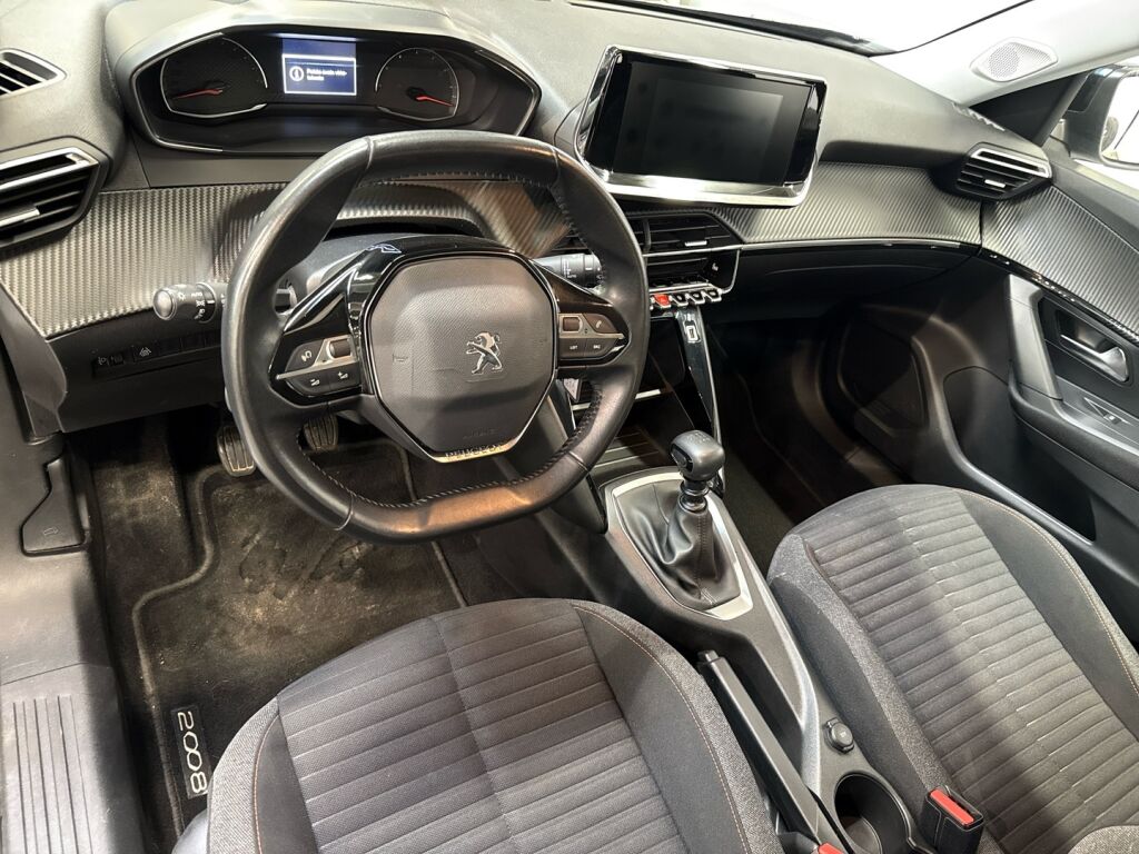 Peugeot 2008 2020 Musta
