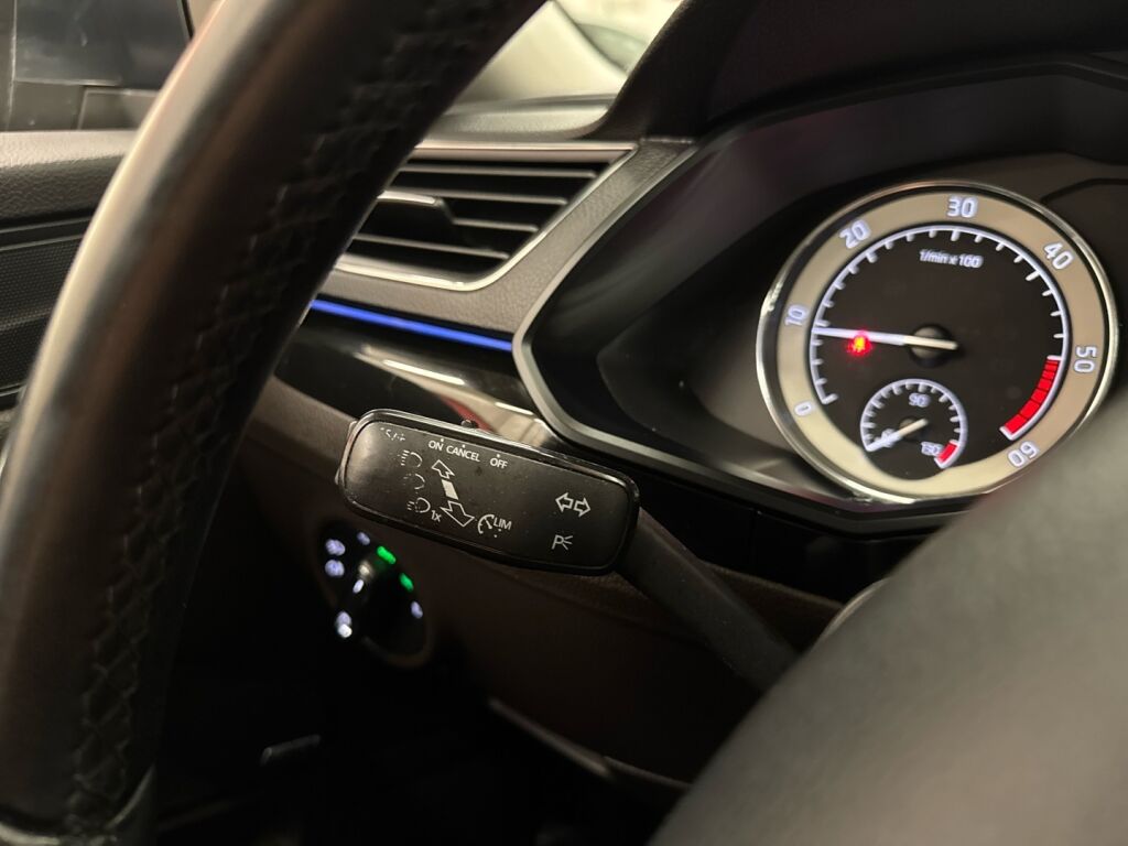 Skoda Superb 2015 Harmaa