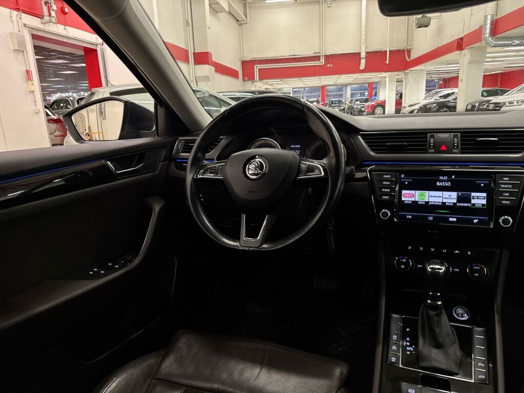 Skoda Superb 2015 Harmaa