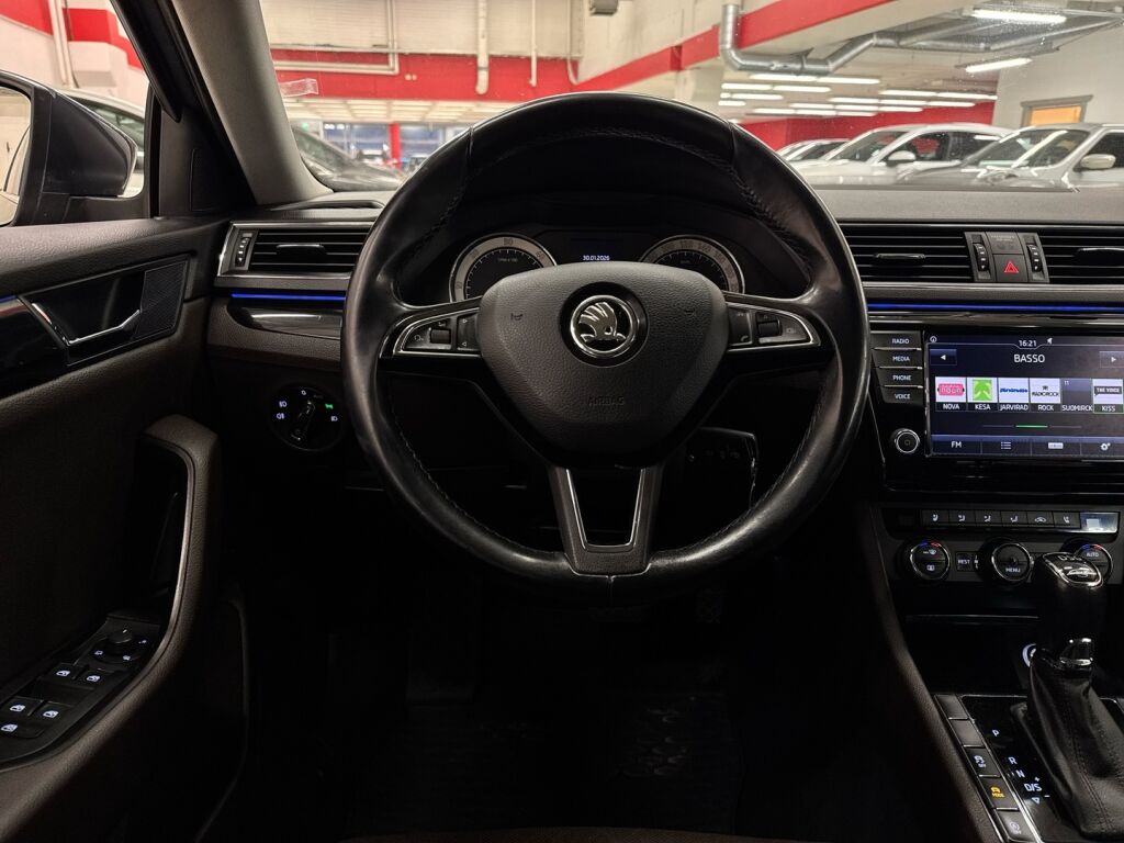 Skoda Superb 2015 Harmaa