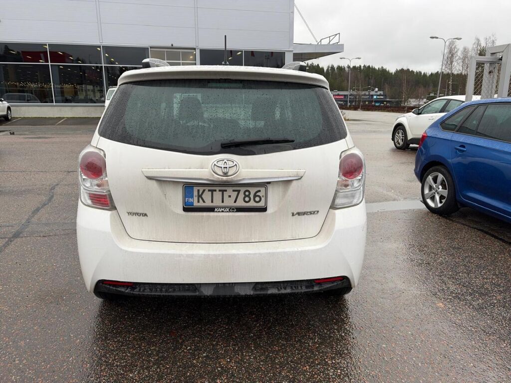 Toyota Verso 2016 Valkoinen
