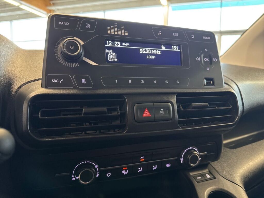 Toyota Proace CITY 2021 Valkoinen