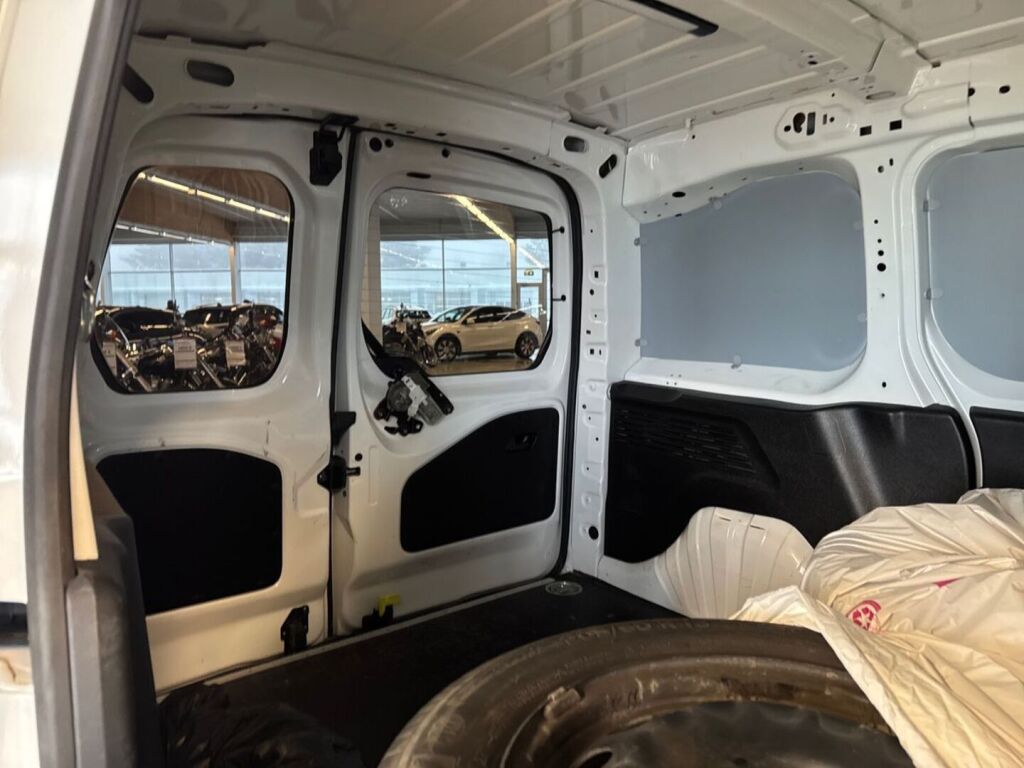 Toyota Proace CITY 2021 Valkoinen