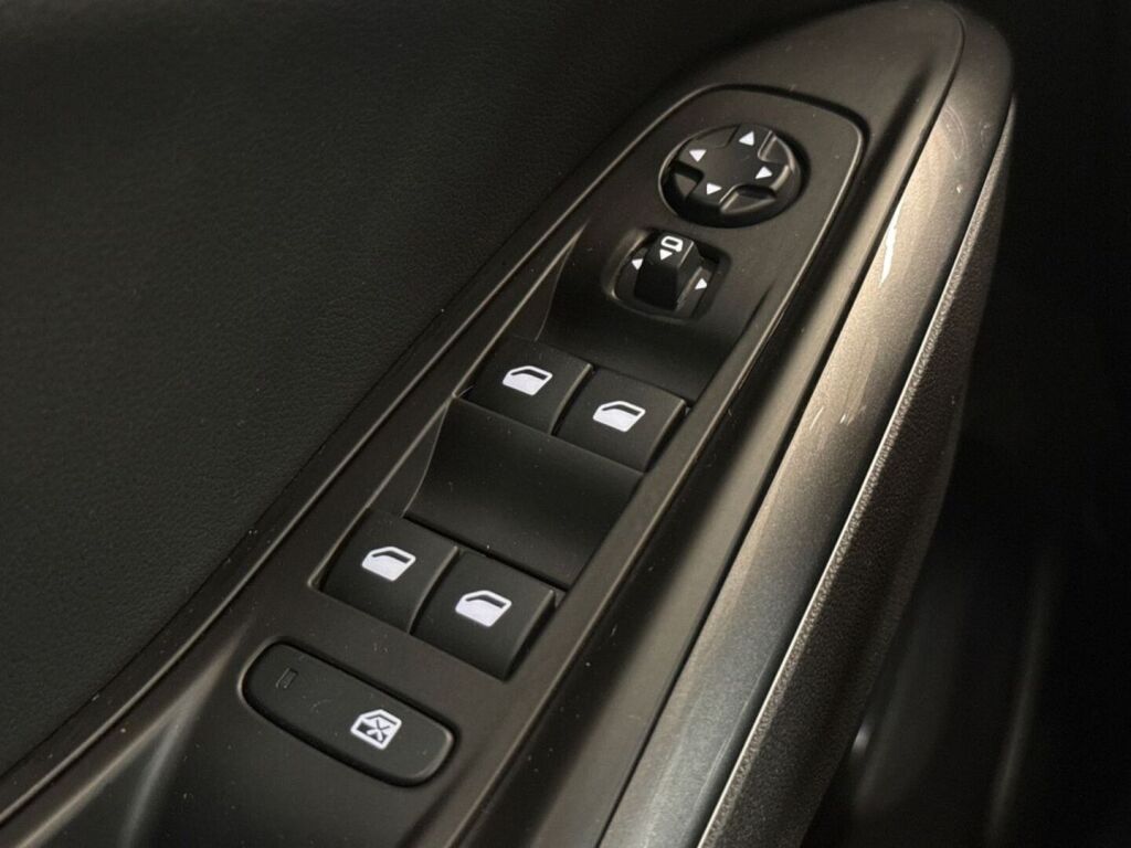 Opel Grandland X 2020 Valkoinen