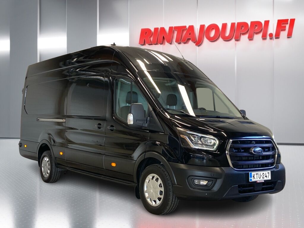 Ford Transit 2021 Musta