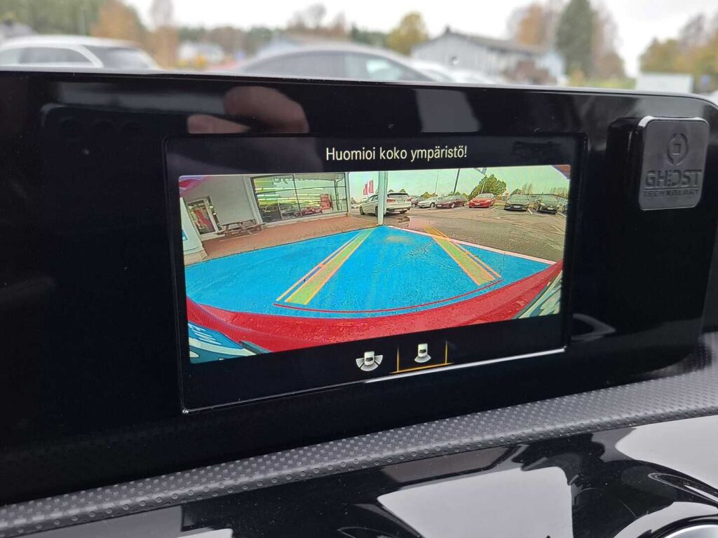 Mercedes-Benz A 2018 Punainen