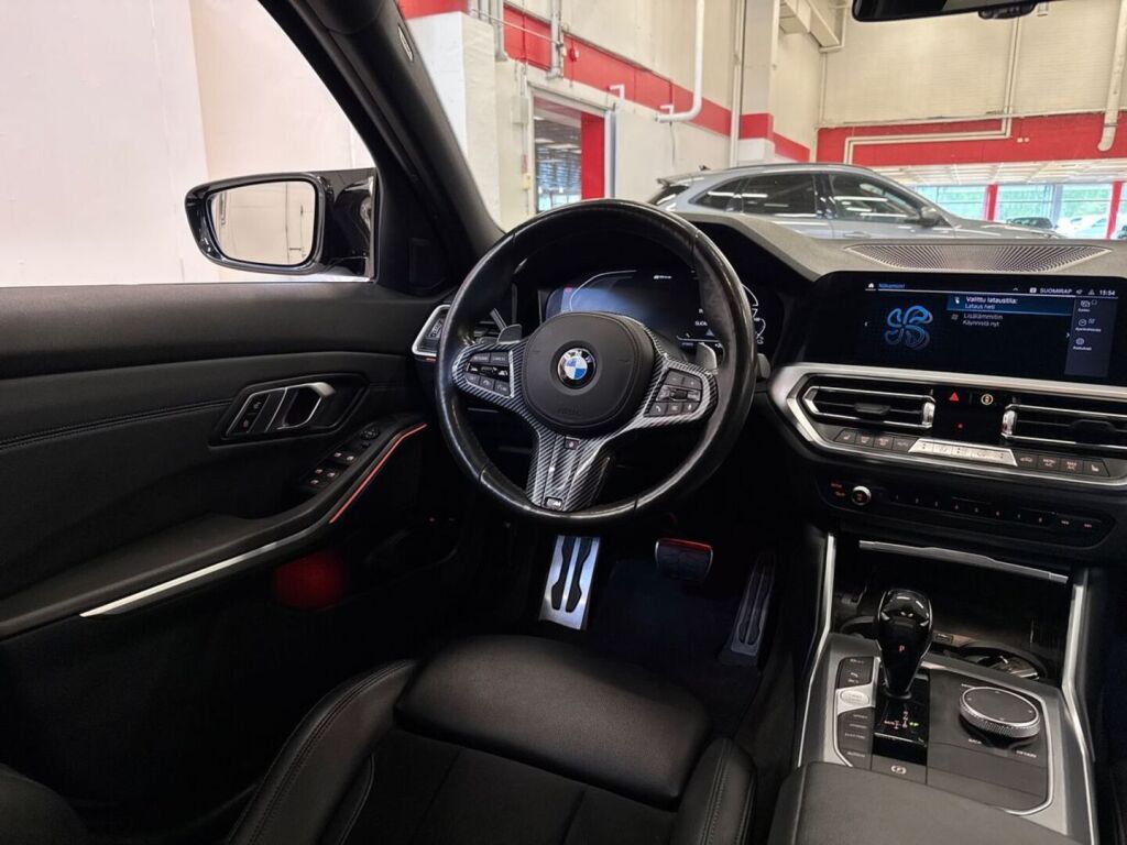 BMW 330 2020 Valkoinen