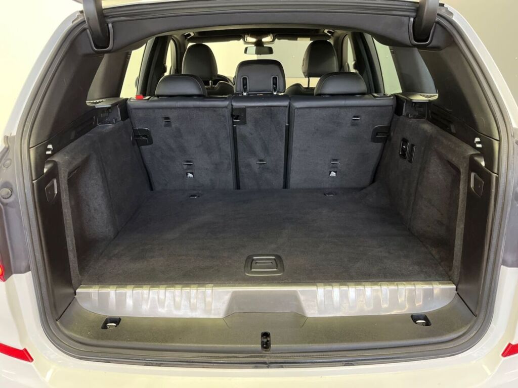 BMW X3 2021 Valkoinen