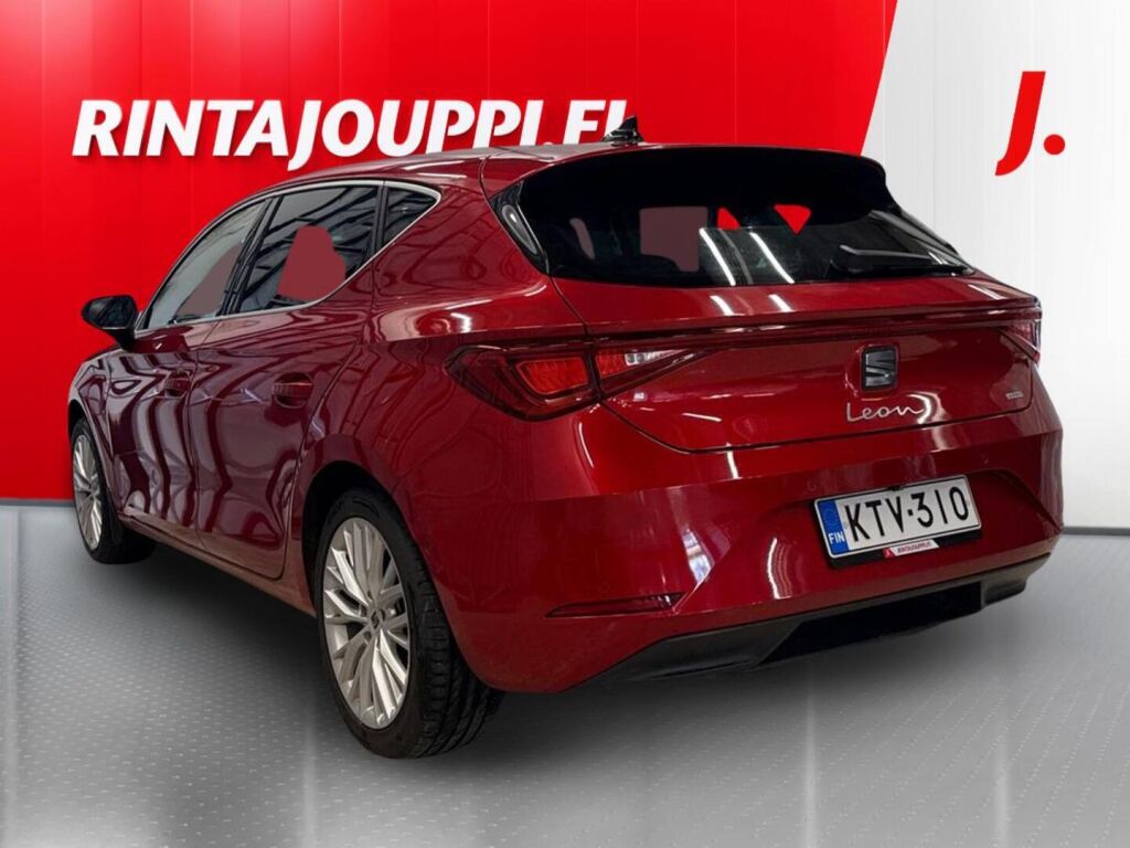 Seat Leon 2021 Punainen