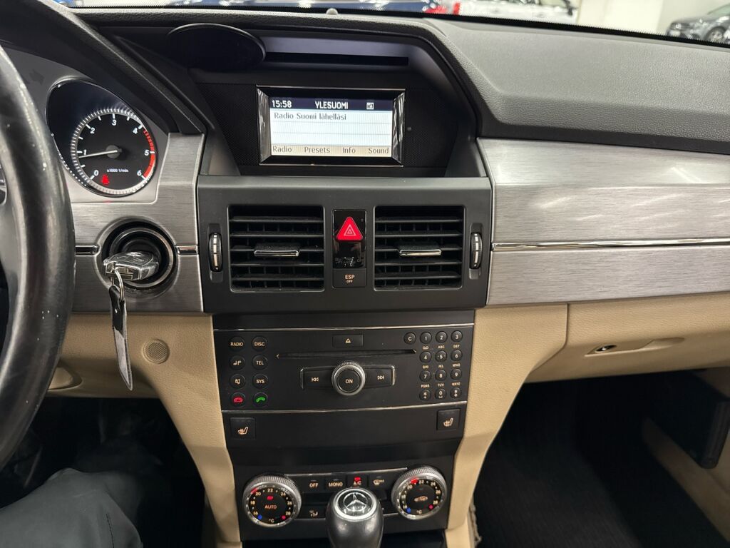 Mercedes-Benz GLK 2010 Valkoinen