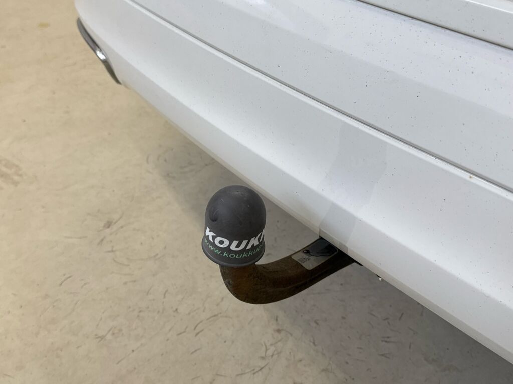 Volvo XC60 2018 Valkoinen