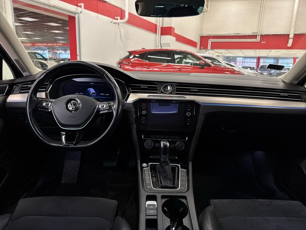 Volkswagen Passat 2017 Sininen