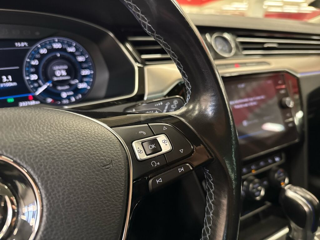 Volkswagen Passat 2017 Sininen