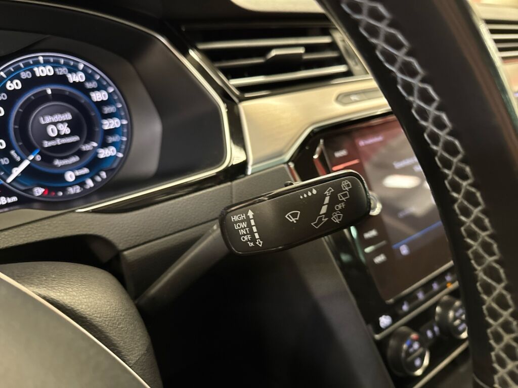 Volkswagen Passat 2017 Sininen