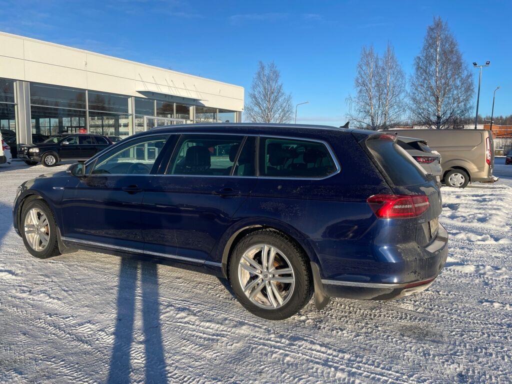 Volkswagen Passat 2017 Sininen
