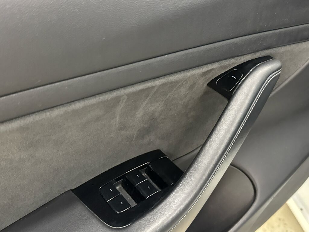 Tesla Model 3 2020 Valkoinen