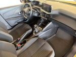 Peugeot 208 2021 Oranssi