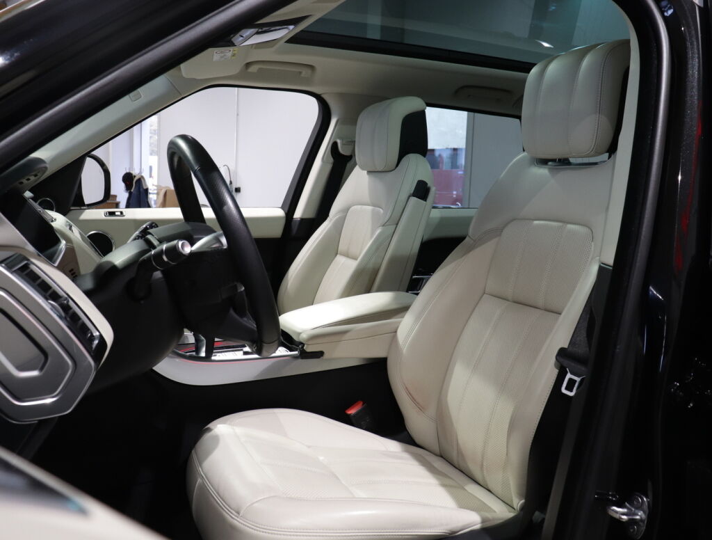 Land Rover Range Rover Sport 2021 Musta