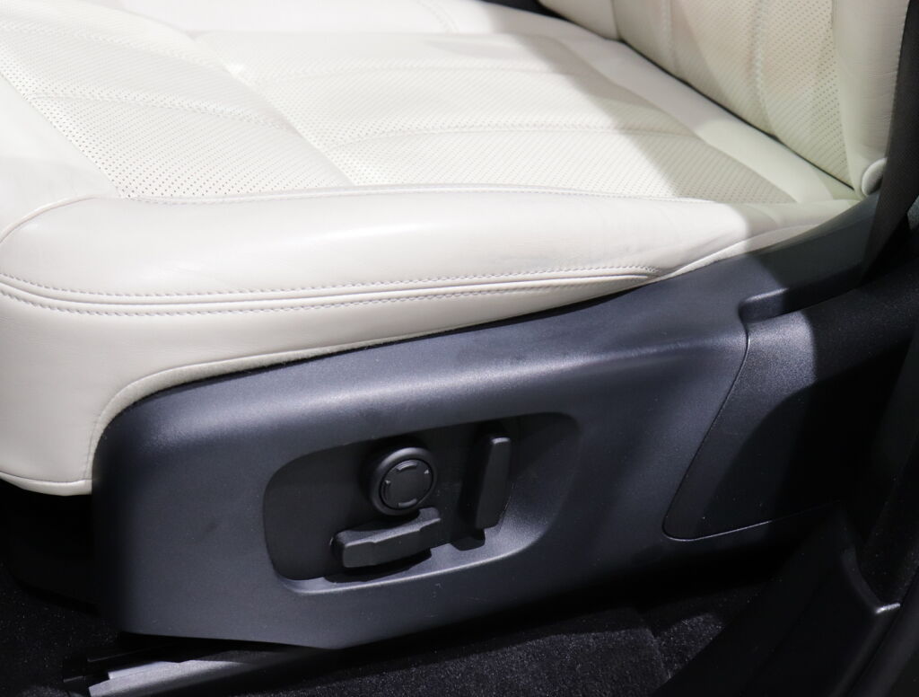 Land Rover Range Rover Sport 2021 Musta