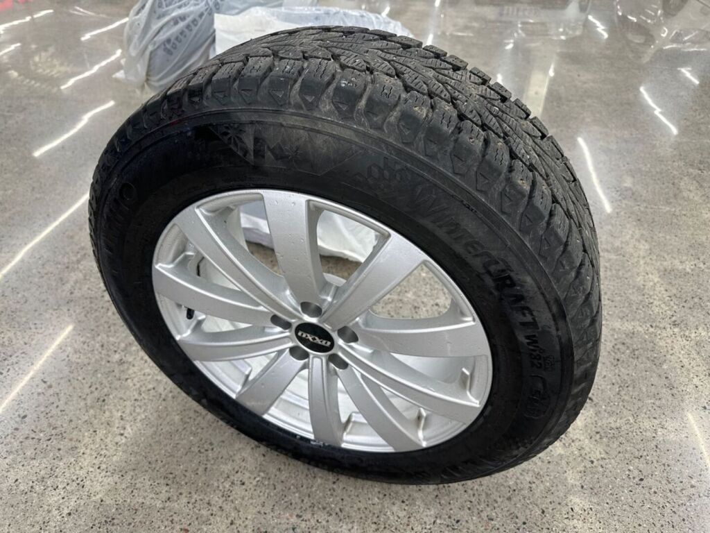 Volvo XC60 2017 Sininen