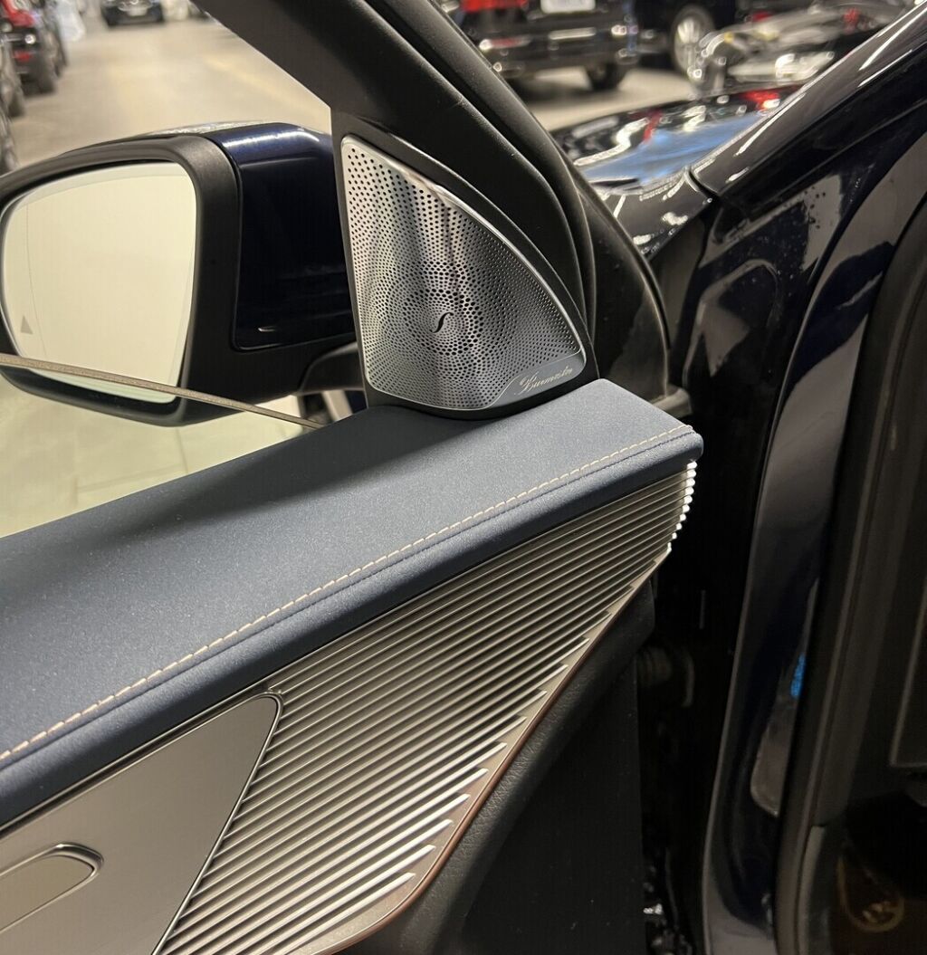 Mercedes-Benz EQC 2020 Sininen