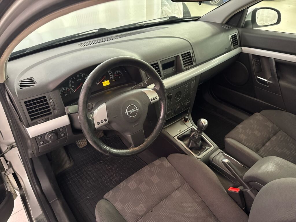 Opel Vectra 2003 Hopea