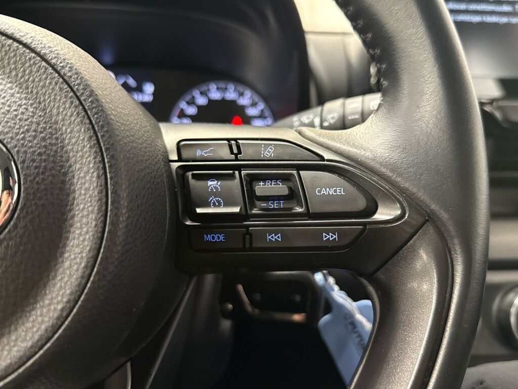 Toyota Yaris 2020 Valkoinen