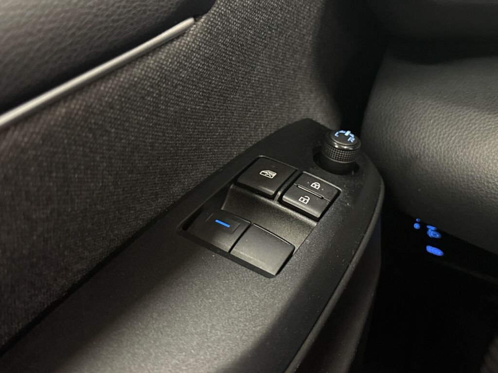 Toyota Yaris 2020 Valkoinen