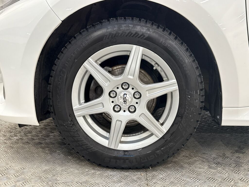 Toyota Yaris 2020 Valkoinen