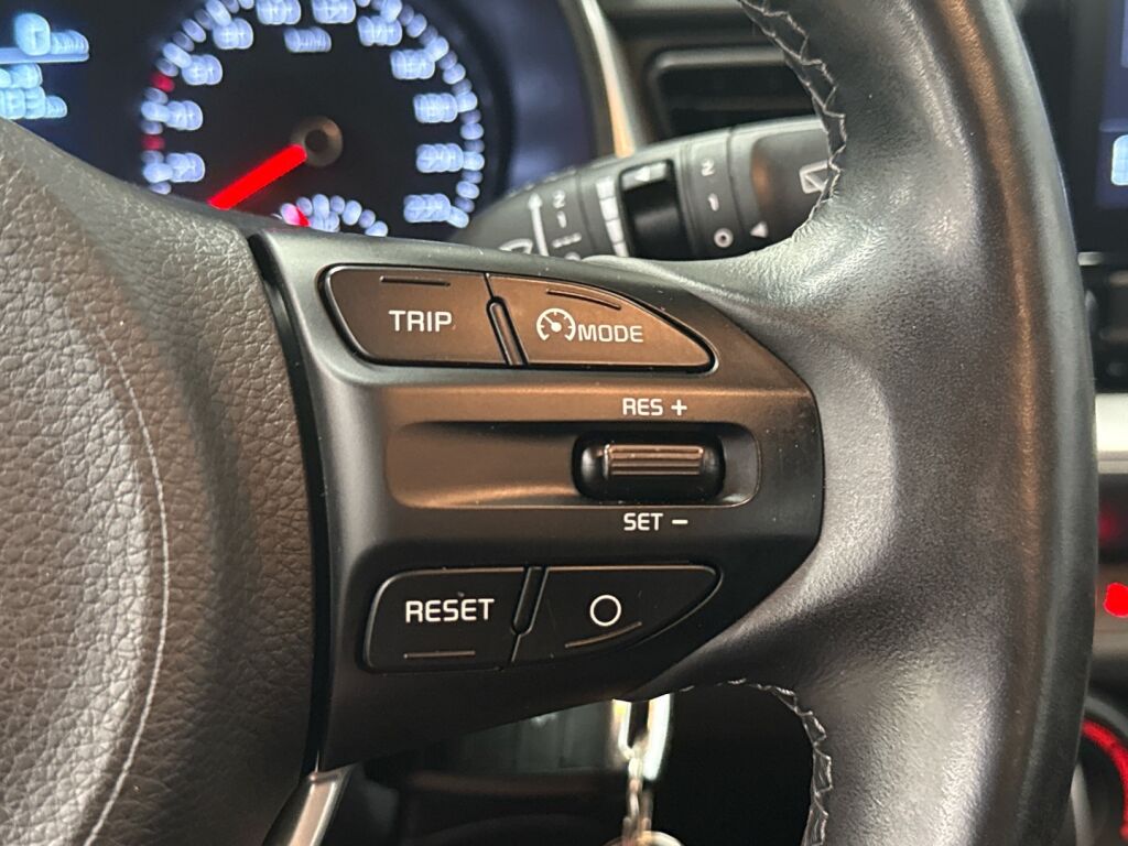 Kia Stonic 2021 Sininen