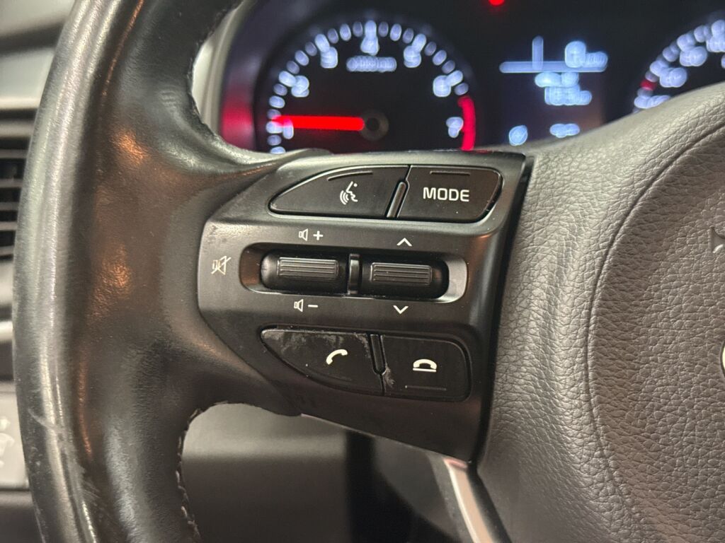 Kia Stonic 2021 Sininen