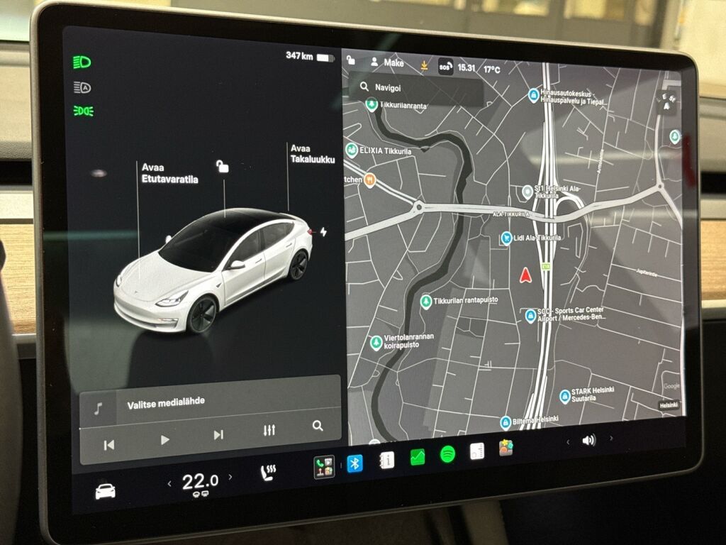 Tesla Model 3 2021 Valkoinen