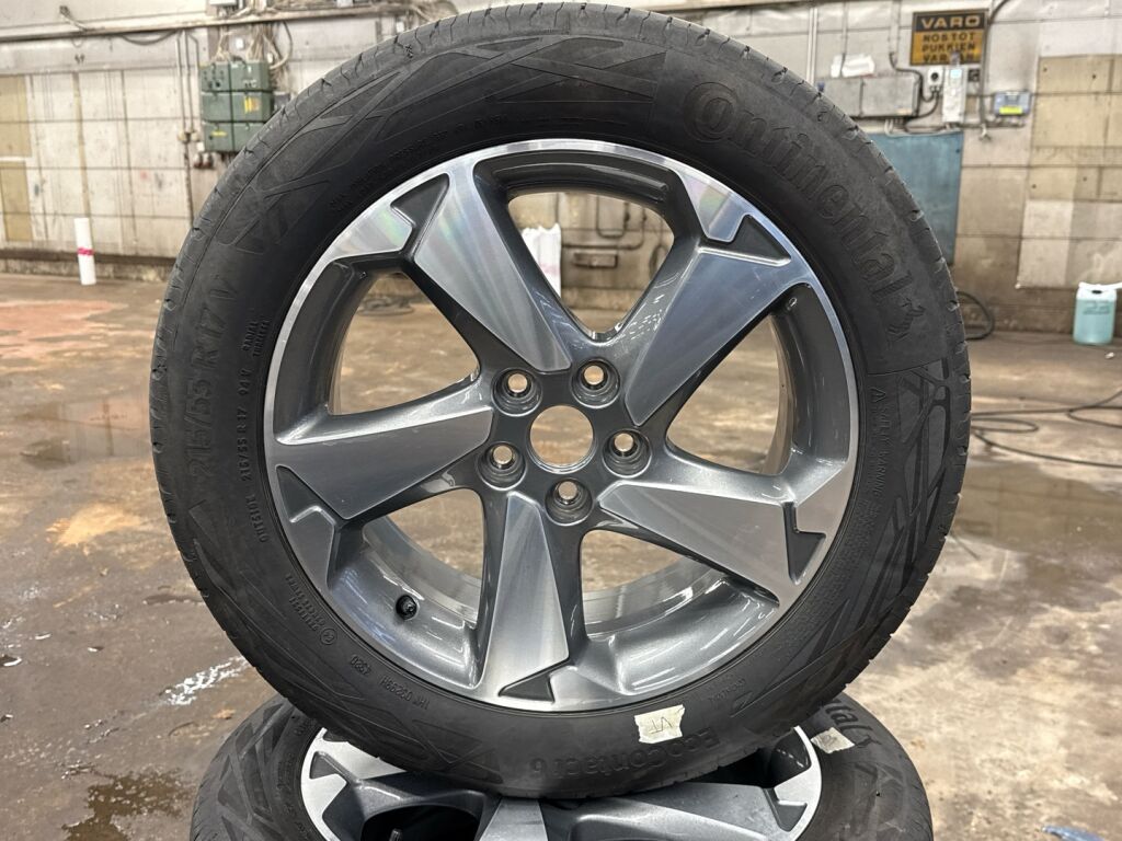 Ford Focus 2021 Valkoinen