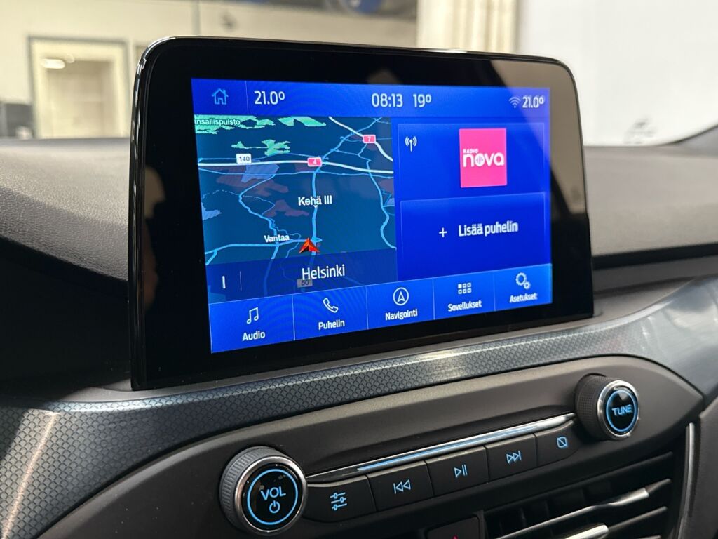 Ford Focus 2021 Valkoinen