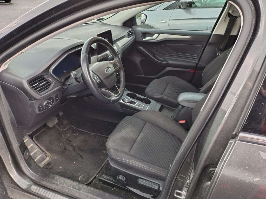 Ford Focus 2021 Harmaa