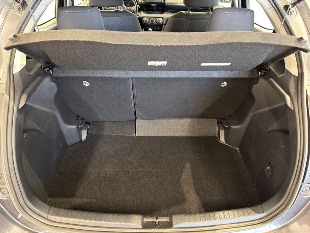 Toyota Yaris 2020 Harmaa