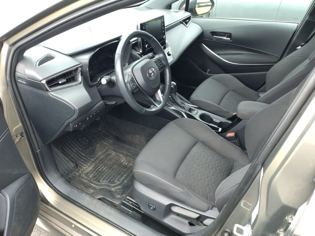 Toyota Corolla 2021 Ruskea (beige)